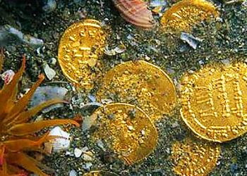 Oro nel blu - La ricerca dei relitti carichi di metalli preziosi 
