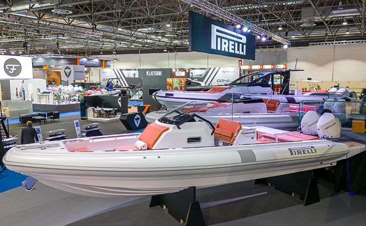 Sacs Tecnorib espone le novità della gamma Pirelli al Palma International Boat Show 2023