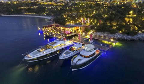 Azimut Yachts: è partita da Porto Venere l'Azimut Summer Wave