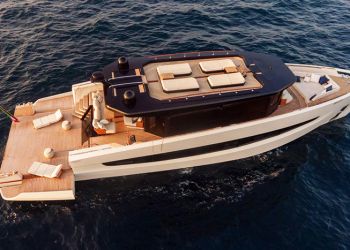 Blu Emme Yachts al salone di Cannes con il nuovo Evo V8 by Evo Yachts in anteprima mondiale