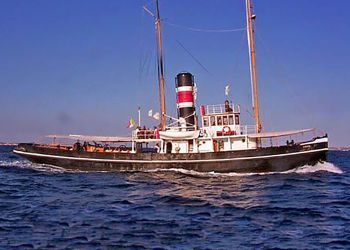Il Pietro Micca, 1895: antica nave a vapore ancora in funzione