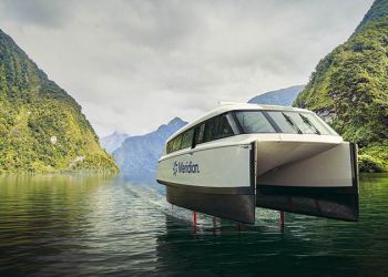 Il lago più iconico della Nuova Zelanda riceve il primo traghetto elettrico volante al mondo