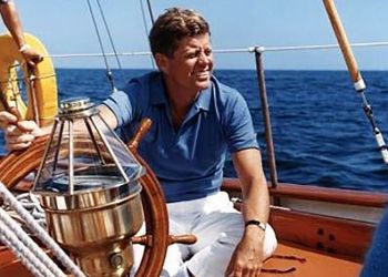 Tutte le barche del Presidente. JFK e il mare: sei yacht immortali  per un mito