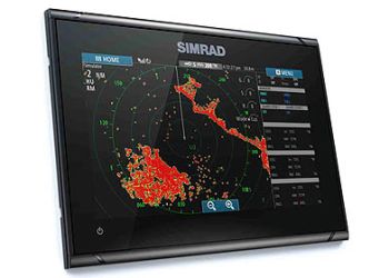 SIMRAD® lancia GO9 XSE con compatibilità Radar