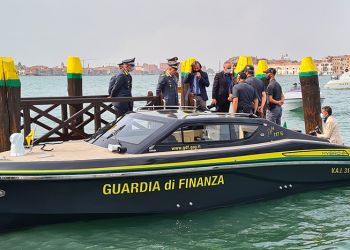 Effebi S.p.A. consegna alla Guardia di Finanza la prima Motovedetta ibrida
