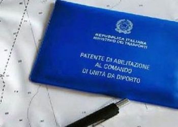 Patenti nautiche facili a Napoli, le agenzie: ''Danno di immagine, noi parte civile. Ma quiz d’esame va cambiato''