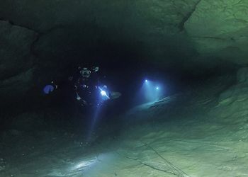 Subacquea - Isverna Cave, nella Dacia ipogea