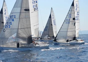 Yacht Club Costa Smeralda: il Campionato Europeo J/24 del 2024 si svolgerà a Porto Cervo