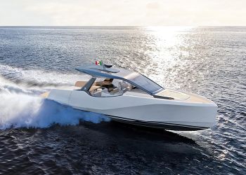 Italia Yachts, a Miami, svela il progetto della sua prima barca a motore:  IY 43 veloce. La prima della nuova linea
