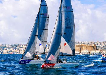 Lo Yacht Club Costa Smeralda trionfa nella prima edizione del 2K Team Race a Napoli