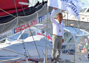 Andrea Mura ha lasciato il porto di Cagliari diretto a La Coruña in Spagna per la partenza il 18 novembre della Global Solo Challenge