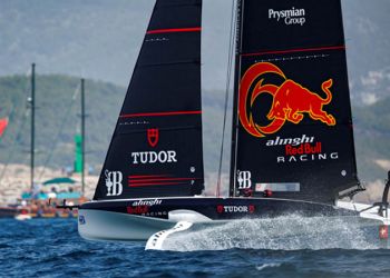 America's Cup - The first test of all-out racing for Alinghi Red Bull Racing