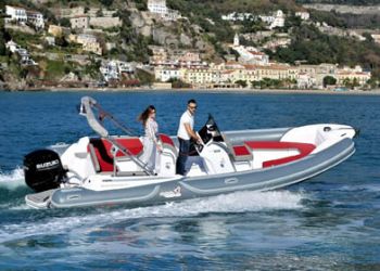 MV Marine: da Napoli ai Boat Show in Croazia e Cipro con il nuovo modello MV 25 GT