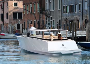 Prima mondiale al Boot 2020 di Q30 Water Limousine Concept, il taxi elettrico di Q-Yachts