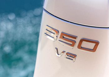 Honda Marine lancia in anteprima mondiale al Salone Nautico di Genova il nuovo BF350, il suo primo motore con architettura V8