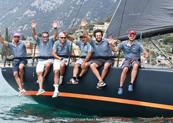 Black Arrow vince la ''36^ Trans Benaco Cruise Race''