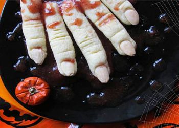 Le dita della strega di Halloween