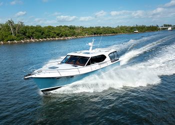 Miami International Boat Show: Hylas introduces the new M49