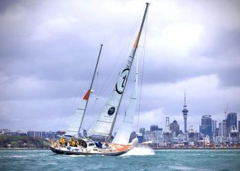 Gli italiani entrano ad Auckland in uno storico finale di tappa del McIntyre Ocean Globe