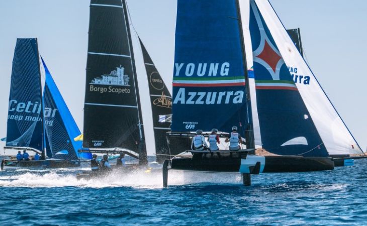 Yacht Club Costa Smeralda: Young Azzurra alla Youth Foiling Gold Cup Act 2