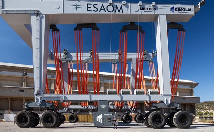 Un nuovo travel lift per ESAOM CESA