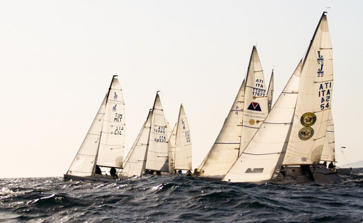 Reale Yacht Club Canottieri Savoia: terza tappa del Campionato Invernale di Vela di Napoli