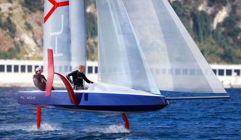 Philippe Briand unveils the new 6.5m Flyacht concept 