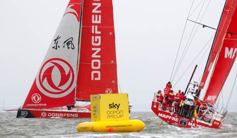 Volvo Ocean Race - Dongfeng recupera e vince la Sky Ocean Rescue In-Port Race di Cardiff