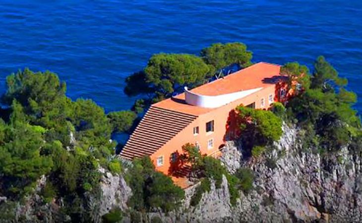 Capri, Villa Malaparte. Tra razionalismo e ambiente naturale