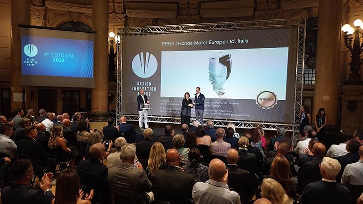 Il nuovo BF350 Honda Marine si aggiudica il Design Innovation Award al Salone di Genova 2023