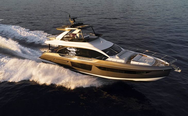 Azimut 68: uno yacht cosmopolita