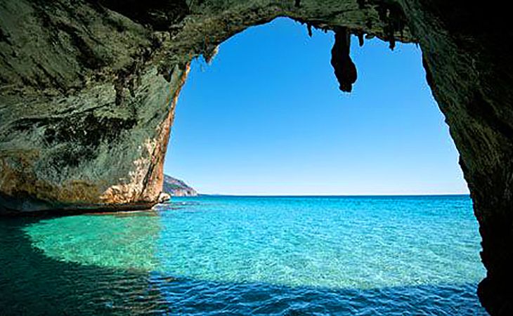 Sardegna: Isola di Mare, Natura e Cultura