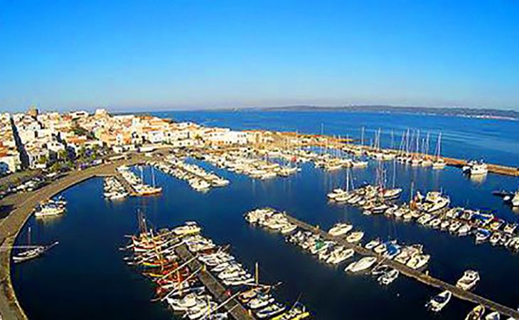 Porto di Calasetta: un paradiso di approdo nell'isola di Sant'Antioco