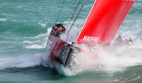 MAPFRE leads the Volvo Ocean Race fleet to start epic Southern Ocean leg