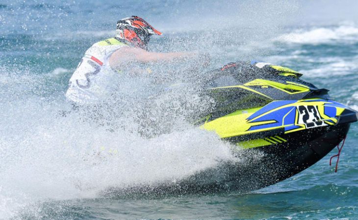 Campionato Italiano di Aquabike: ultima tappa al lido Varca d'oro di Giugliano