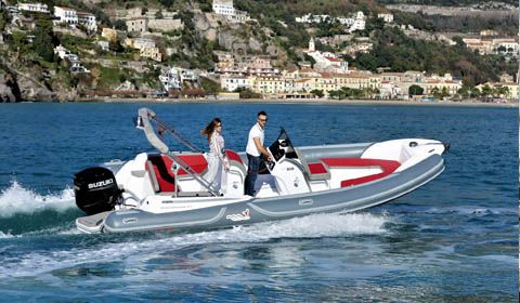 MV Marine: da Napoli ai Boat Show in Croazia e Cipro con il nuovo modello MV 25 GT