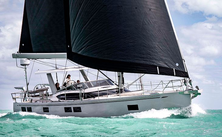 New Hylas Yachts H57 is going to make  her official world debut at major US boat shows