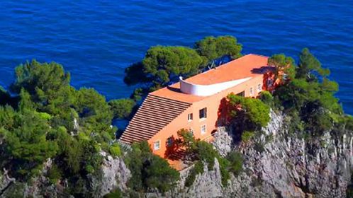 Capri, Villa Malaparte. Tra razionalismo e ambiente naturale