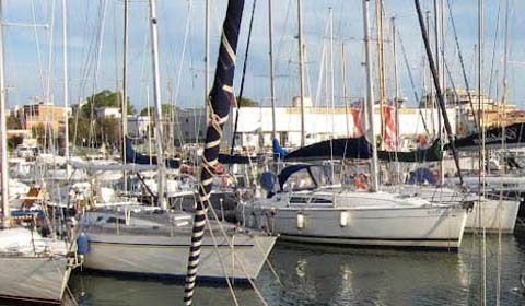 Vendita e cessione di Cantieri Navali e Porti Turistici ad investitori stranieri